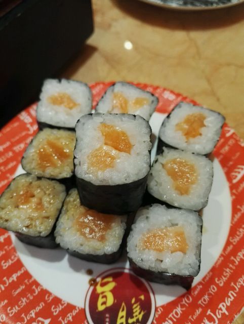 烧蟹肉寿司图片
