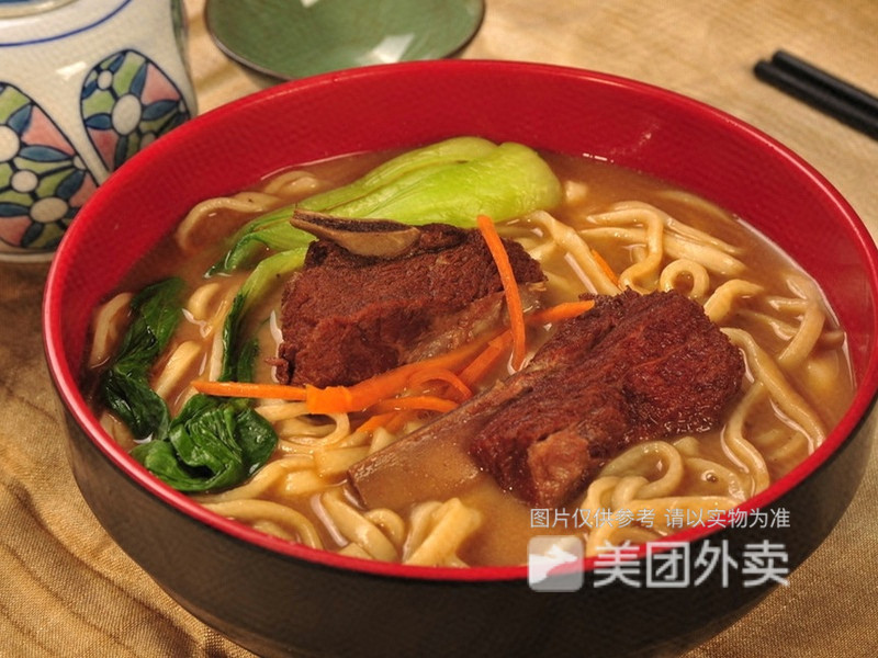 榨菜肉丝面酸菜面推荐菜:正宗沙县小吃(站南路店)位于茂名市茂南区