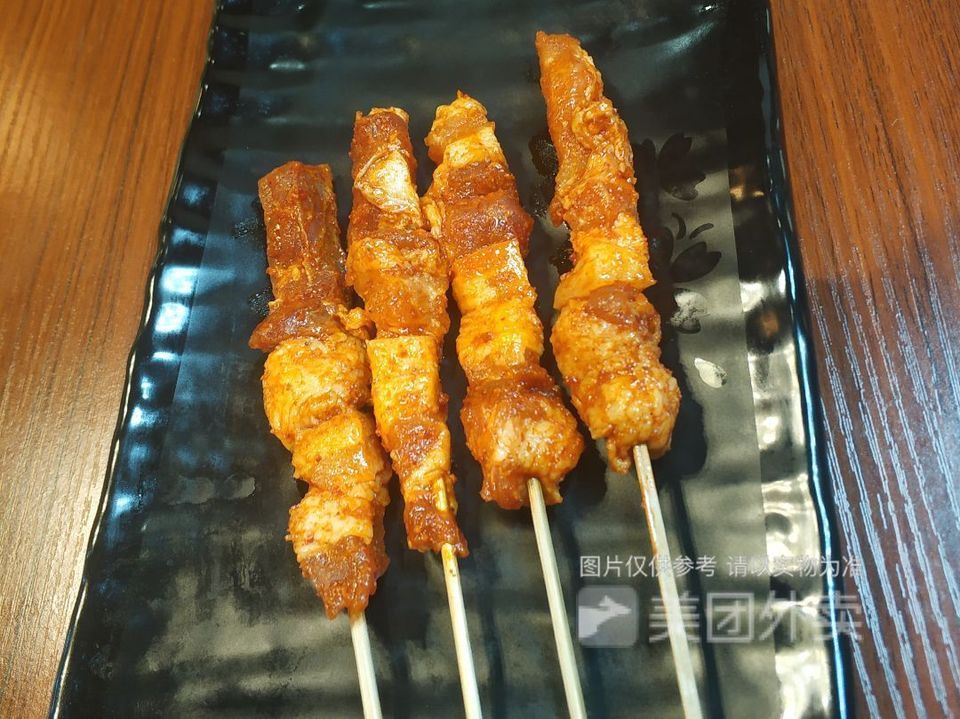 坨坨五花肉图片