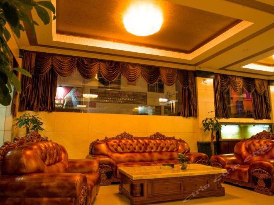 苗族自治州文山市七花北路41号(卡迪ktv对面)推荐菜:分类:星级酒店