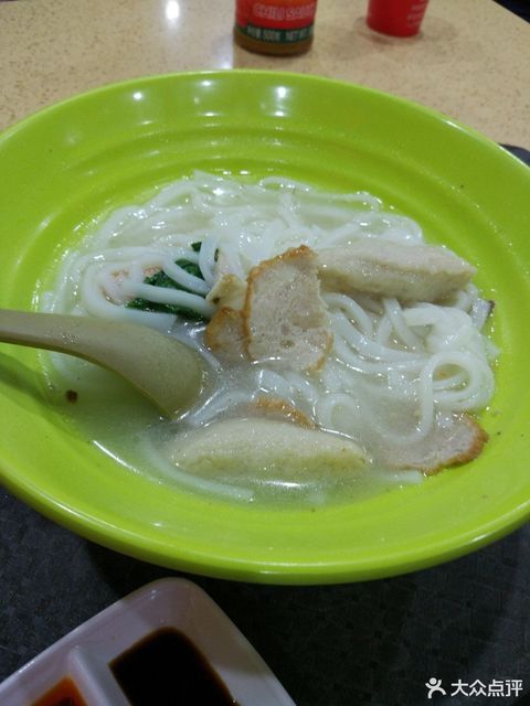 新德隆美食(板头店)位于广州市南沙区板头三街4号 标签:餐饮快餐餐馆