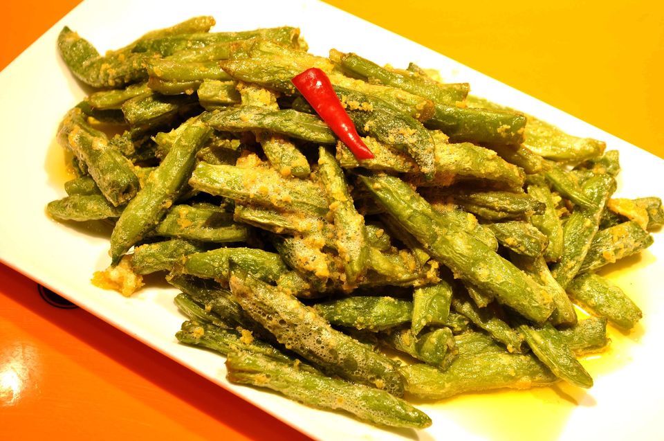 蛋黄焗豆角图片