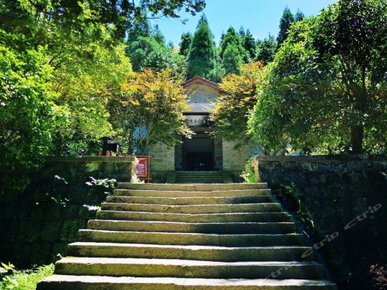 商量岗旅游度假村