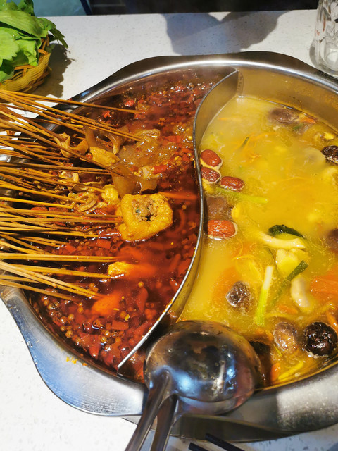 佰人王串串香火锅