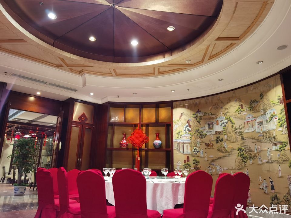 红杏酒家人北店