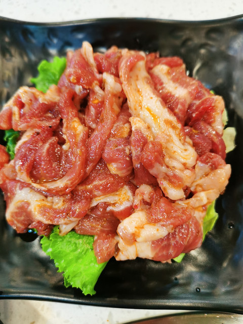 秘制梅子肉图片