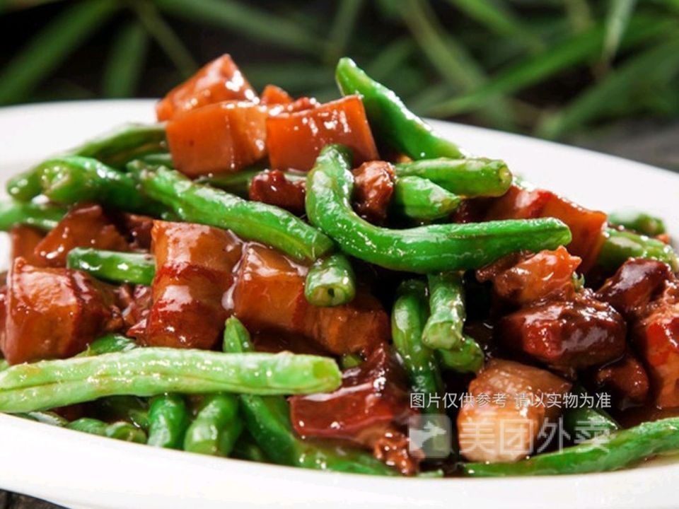 干豆角红烧肉图片