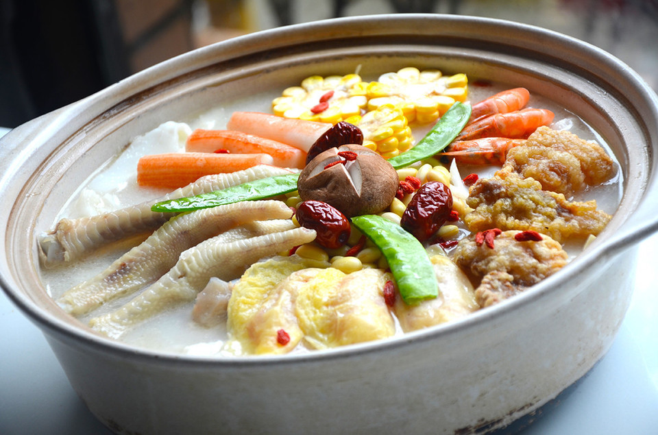 三人行骨头王火锅(浙江路店)