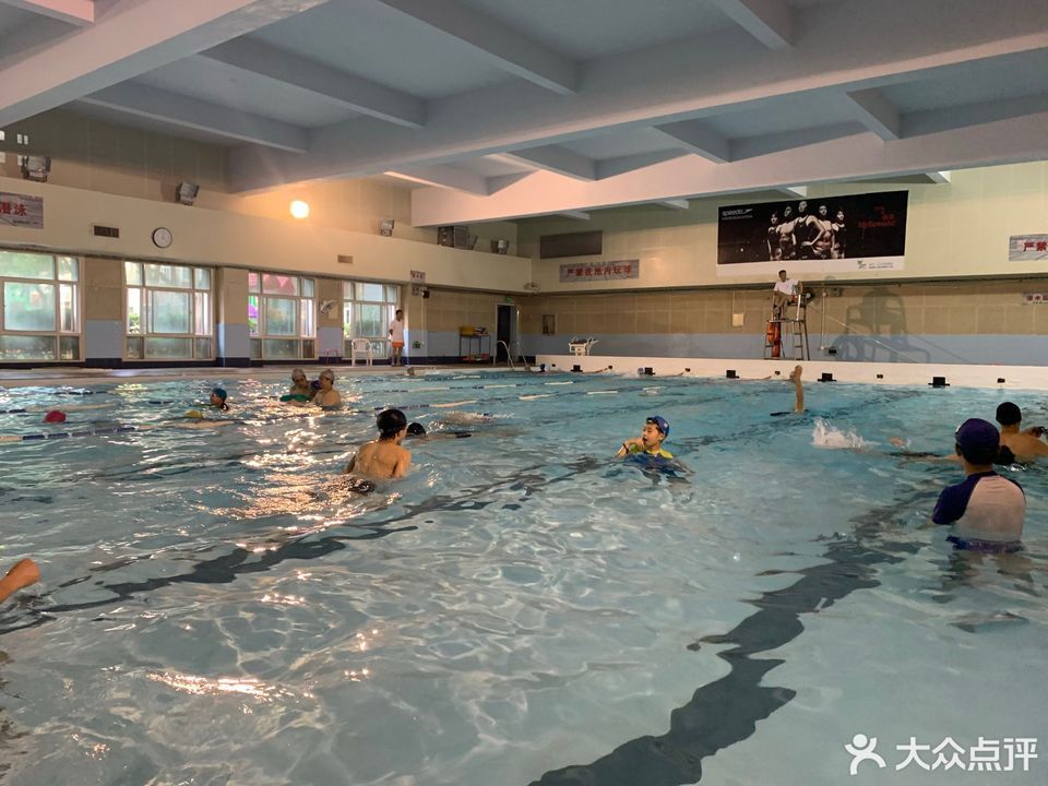 沈坚强游泳俱乐部(武宁南路店)图片