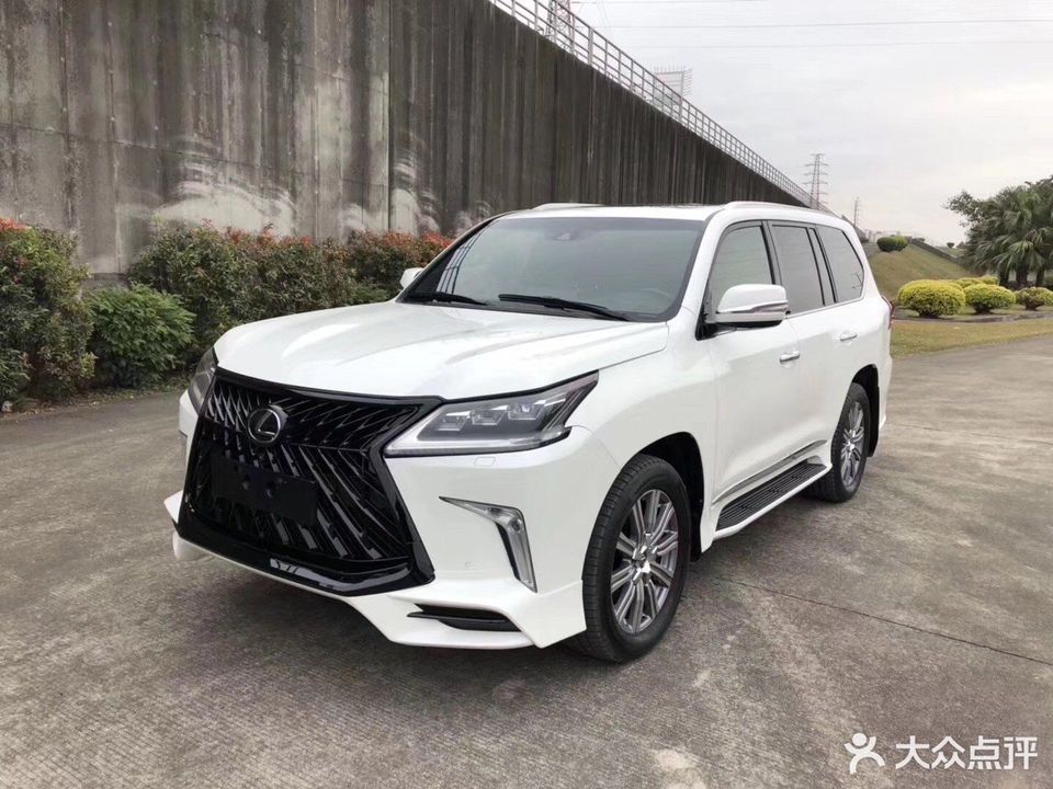 雄英汇汽车租赁肇庆店