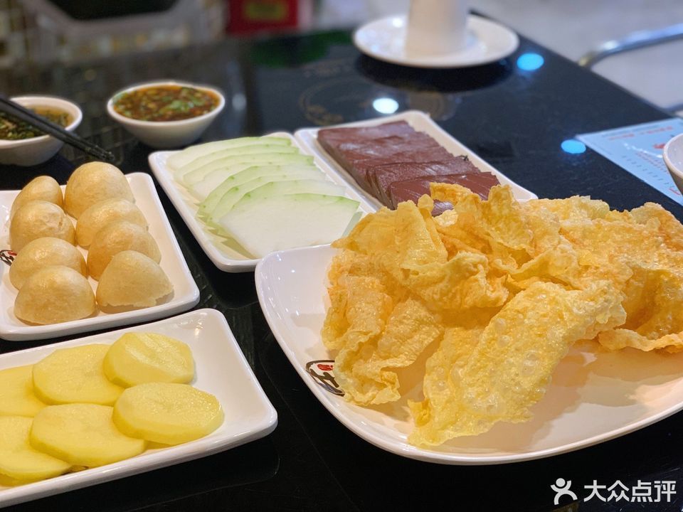 牛府潮汕牛府鲜牛肉火锅恒丰路店