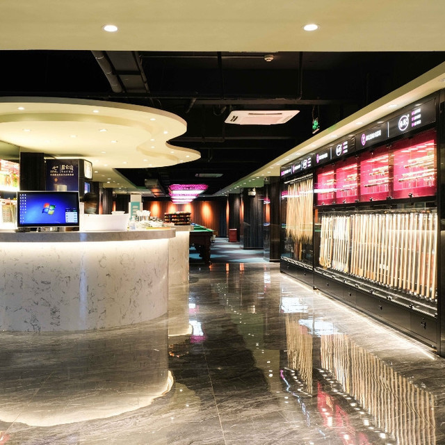 武汉市 休闲娱乐 体育休闲 > 夜时尚台球俱乐部(江汉一路)