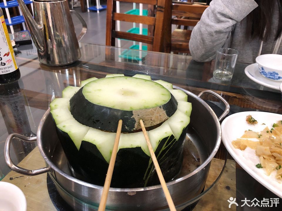 翟辉冬瓜盅火锅