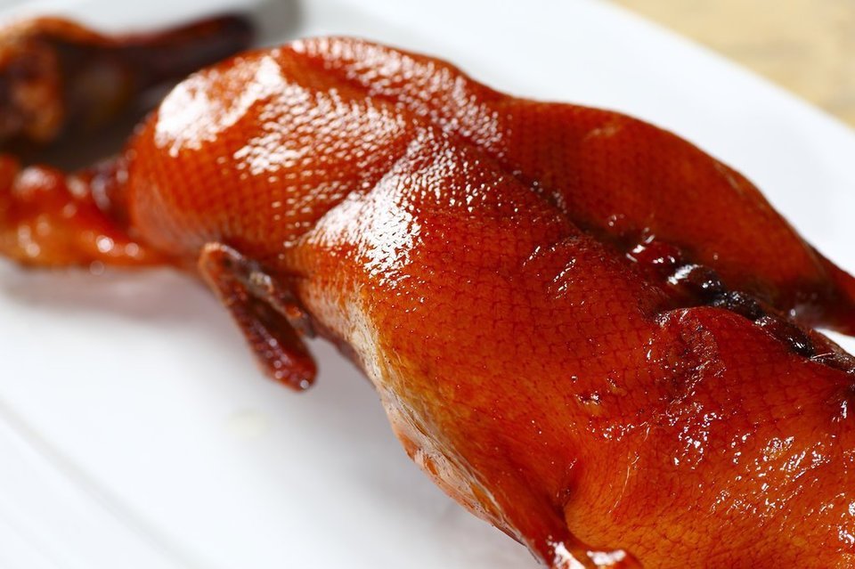 昆明烧乳鸭图片