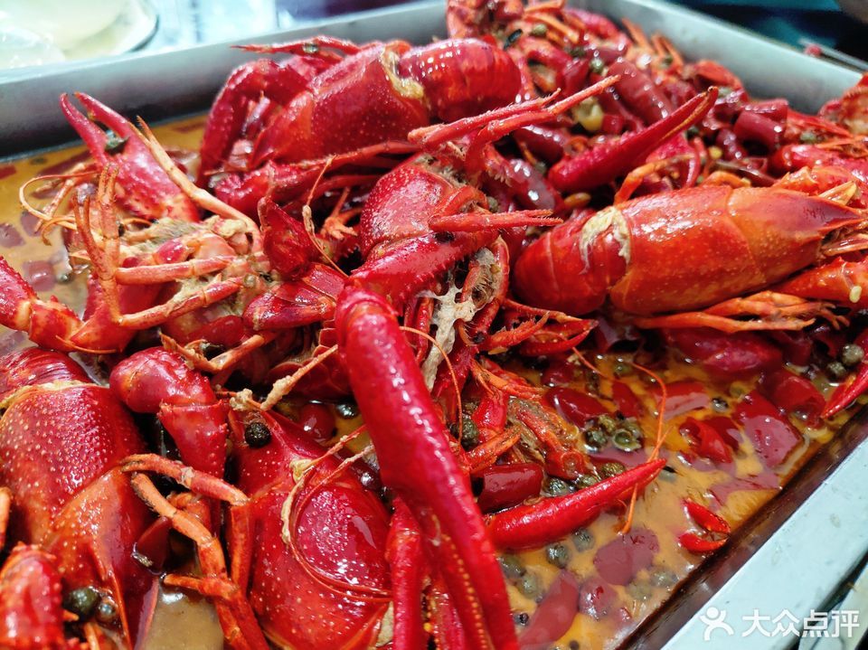 李记小龙虾贤人东大街店