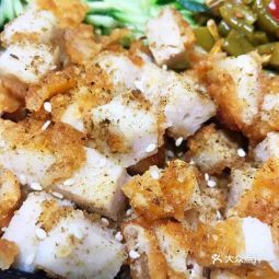 南山烤肉拌饭脆皮鸡米饭