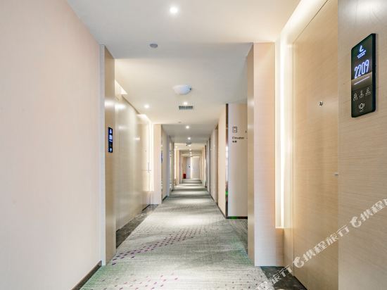 丽枫酒店广安金瑞国际广场店