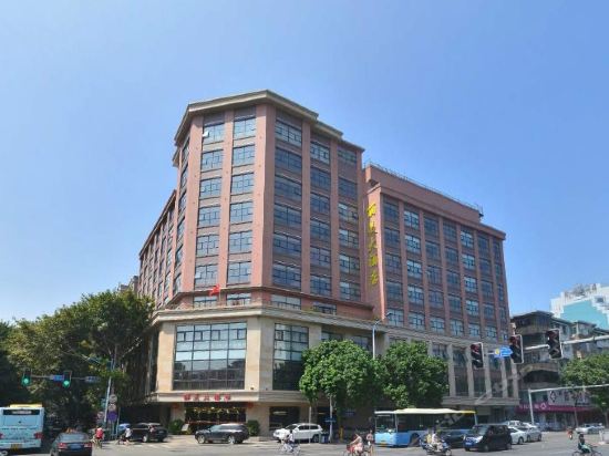 在哪里,在哪儿):广州市花都区商业大道53号电话:点都德(番禺市桥骏和