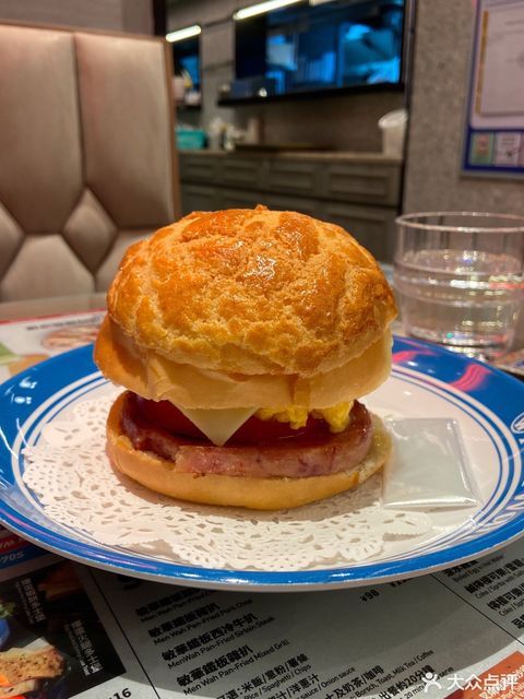 big men菠萝包图片