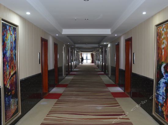 城市之家酒店(临泉光明南路店)