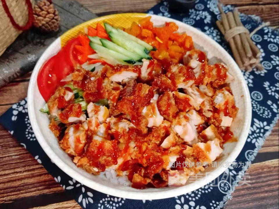 酸甜沙拉脆皮鸡饭图片