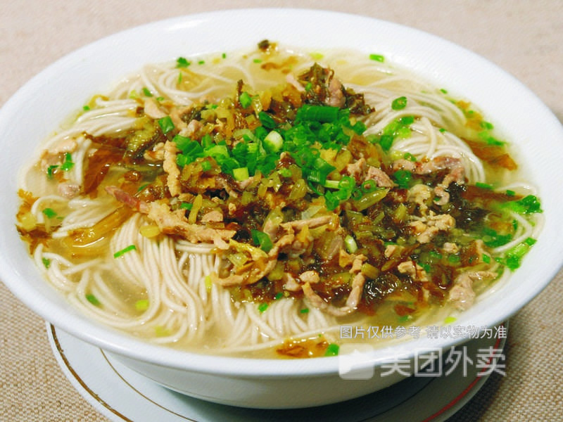 雪菜蘑菇肉丝米粉图片