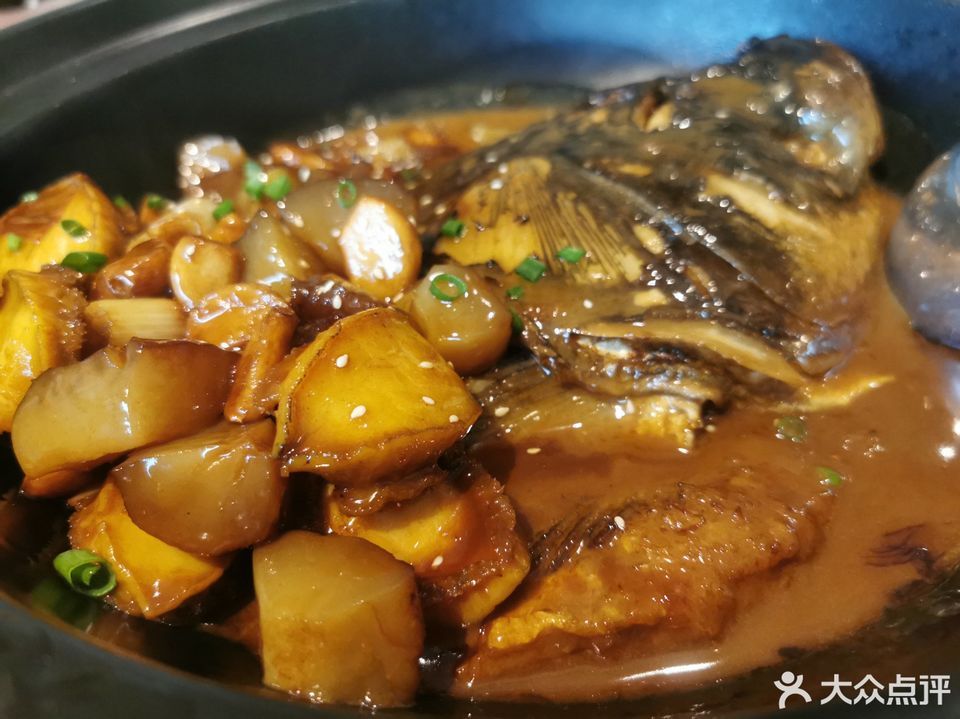 甄选鱼头佛跳墙图片