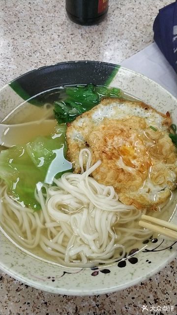 煎蛋面图片