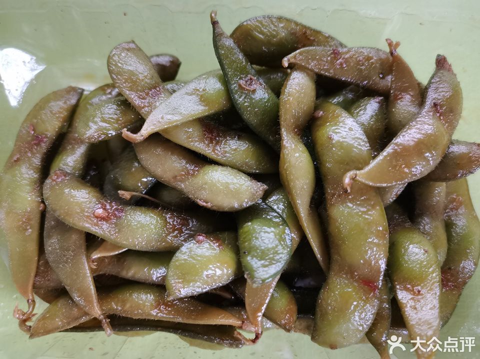 周黑鸭百货大楼店