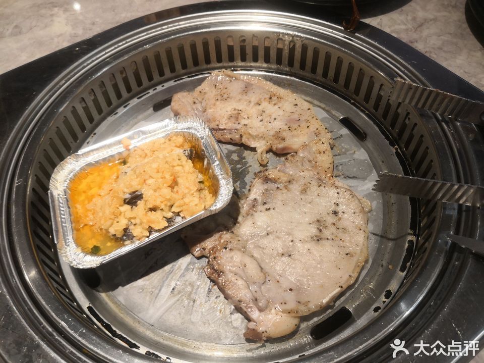 億烤天下自助美食匯嘉洲廣場店