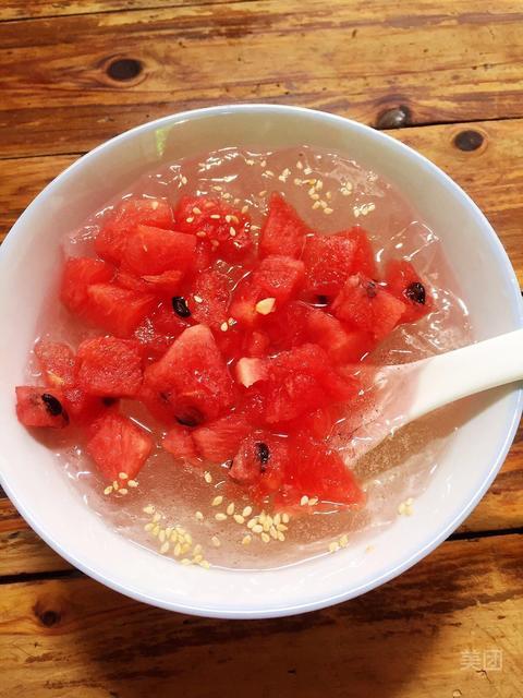 西瓜冰粉图片