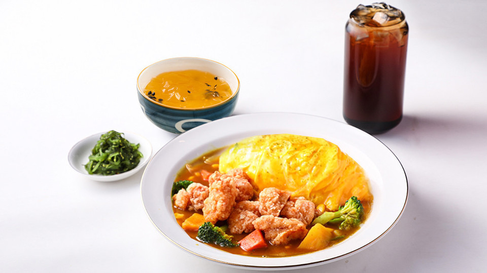 唐扬鸡块日式咖喱蛋包饭图片