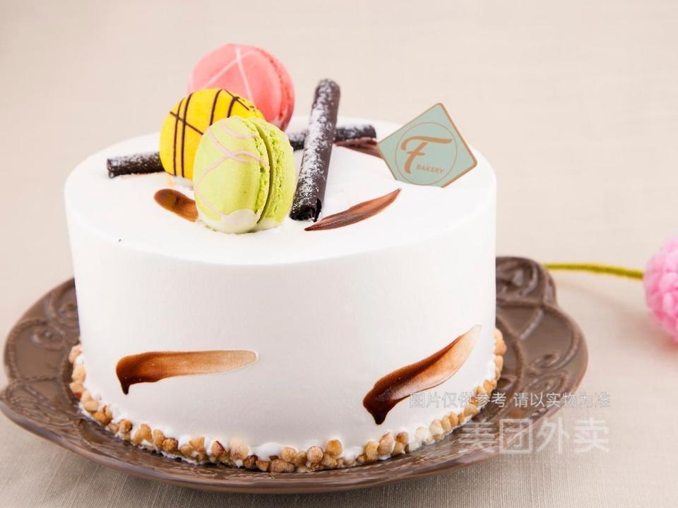 提拉米苏小蛋糕推荐菜:法颂(泰达店)位于天津市滨海新区加孚园113号