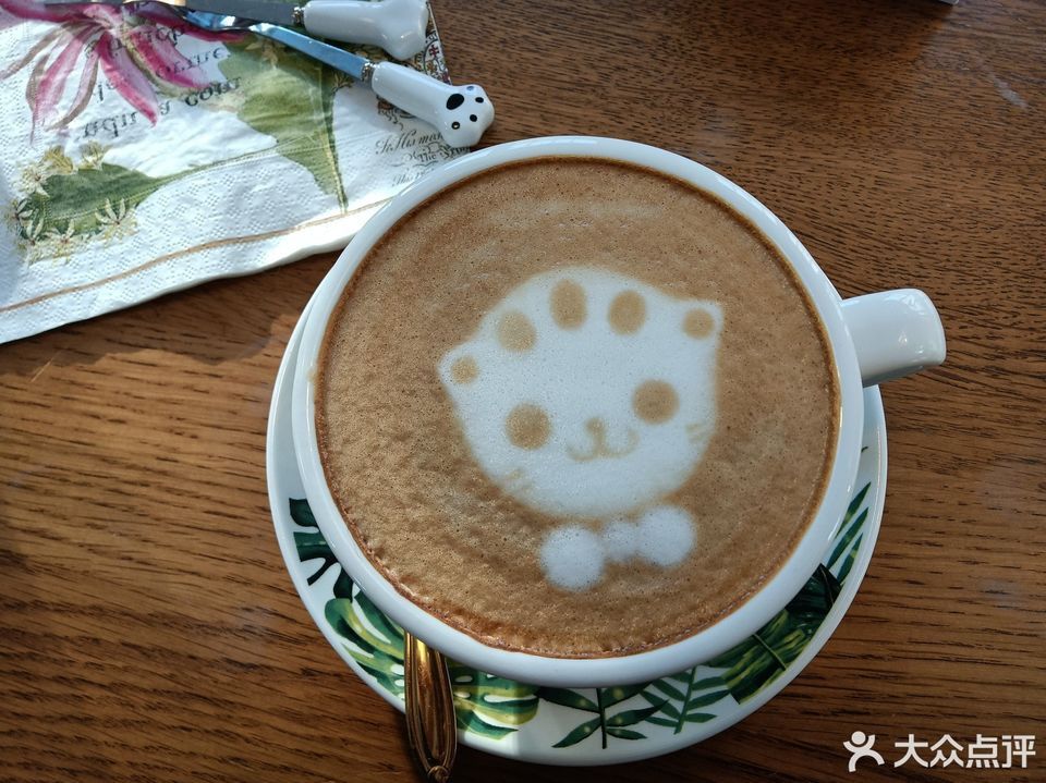 懒猫咖啡世茂店