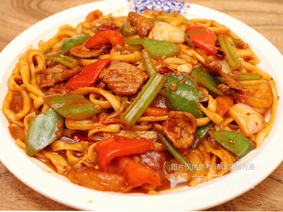 牛肉炒刀削图片