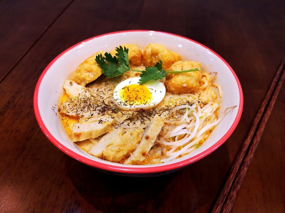 耶耶东南亚汤粉