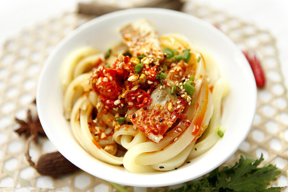 茶水房酿皮图片