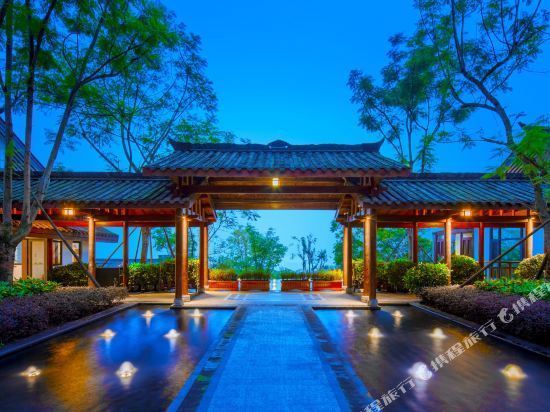 青城山山尊酒店