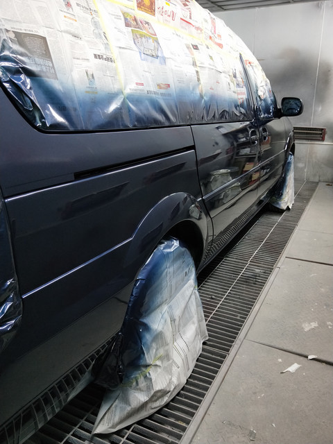 忠鹏钣金烤漆维修保养