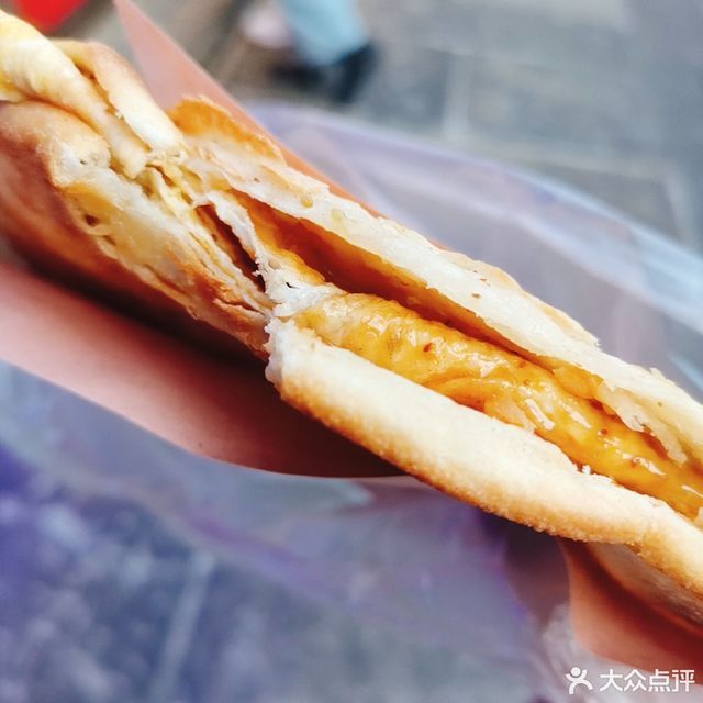 曹縣名吃香酥雞蛋火燒泉城店