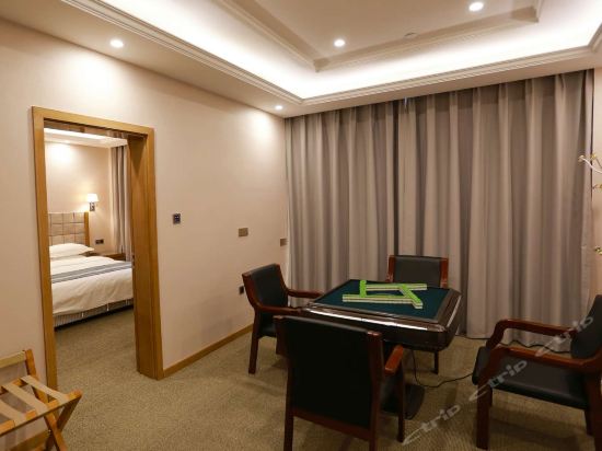 白城万隆大酒店