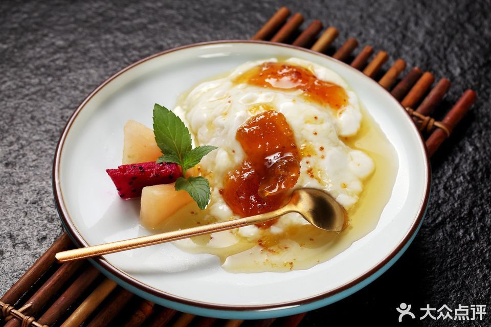 无花果酸奶粽子图片