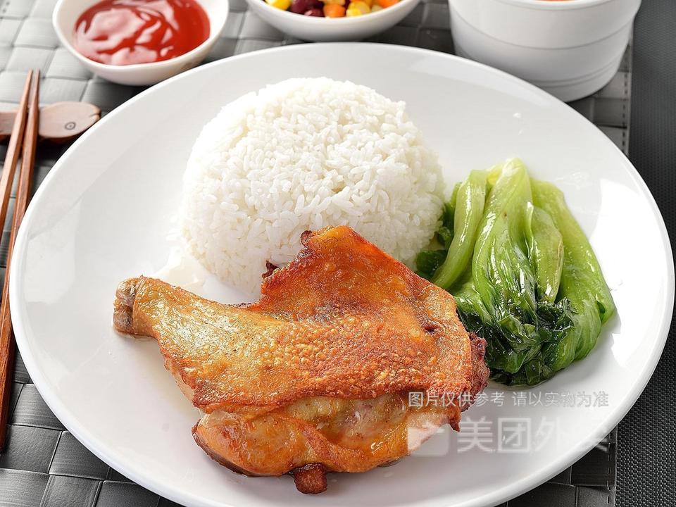 蒜香炸鸡腿饭图片