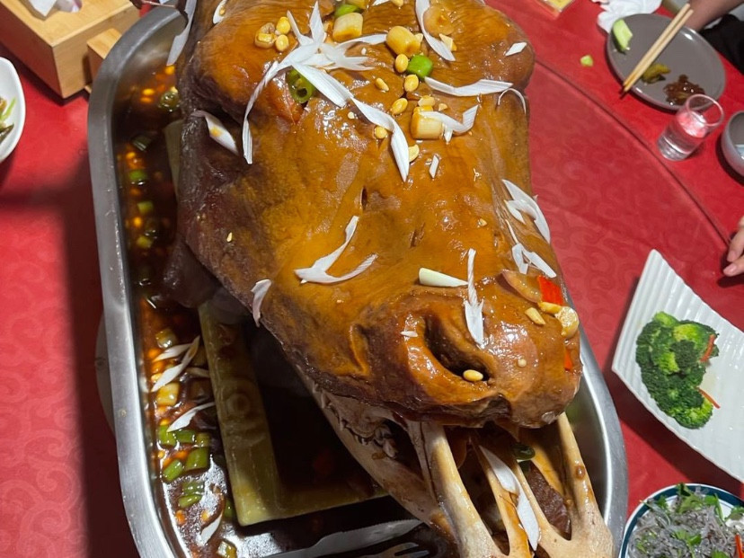 凤凰岭牛头宴图片