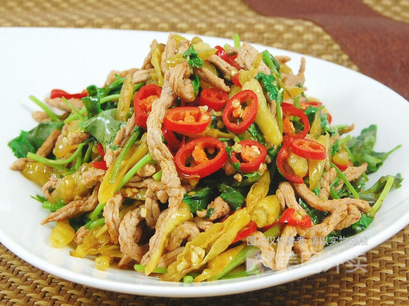 野山椒牛肉饭图片