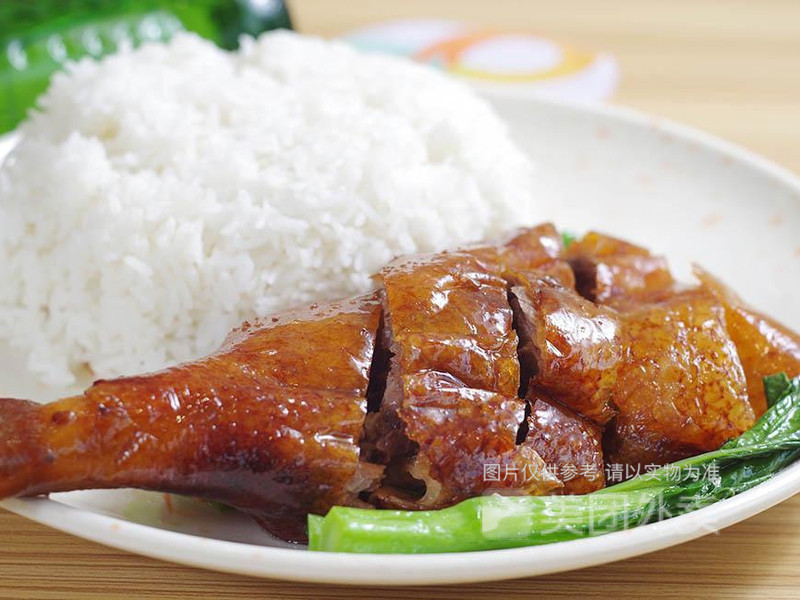 烧鹅腿饭图片