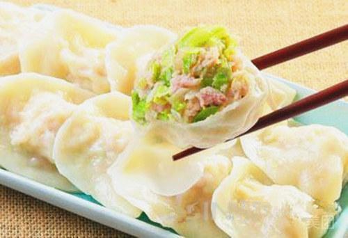 在哪儿):临沂市沂水县尚客优连锁酒店(虹鑫商城店)附近电话:袁龙同