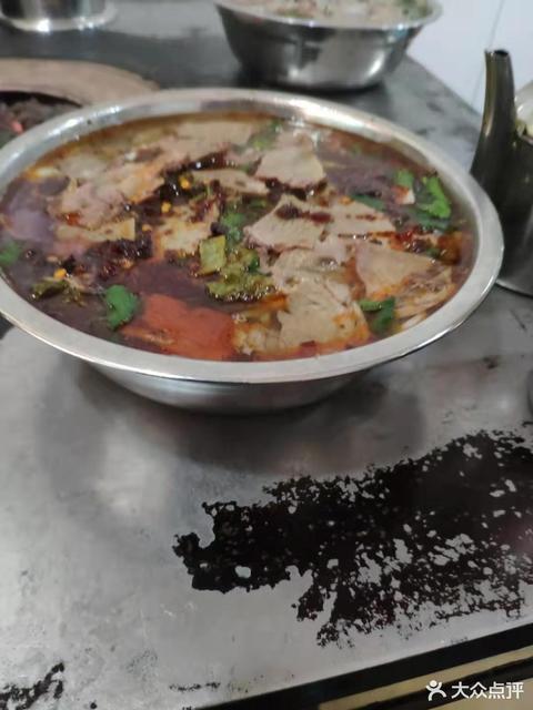 怎么去,怎么走,在哪,在哪里,在哪儿):毕节市七星关区洪南路 电话