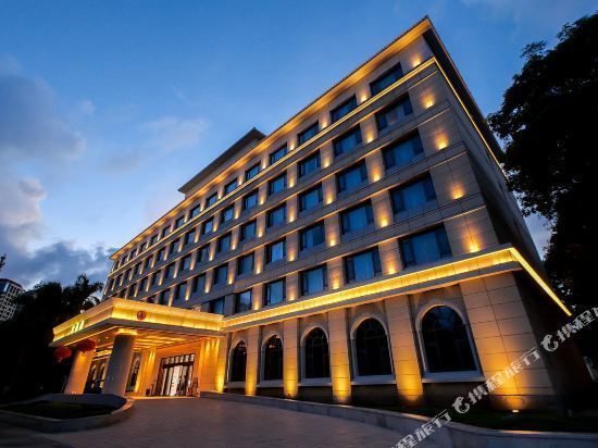 公寓海洋国际酒店湛江皇冠假日酒店君豪酒店湛江金王商务酒店海滨公园