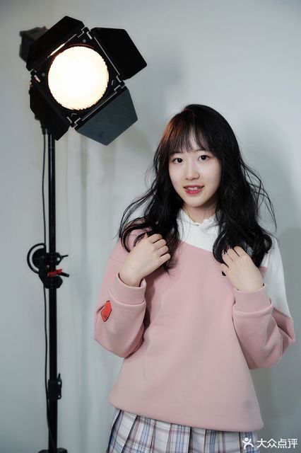 霖昊发艺连锁机构(二部)